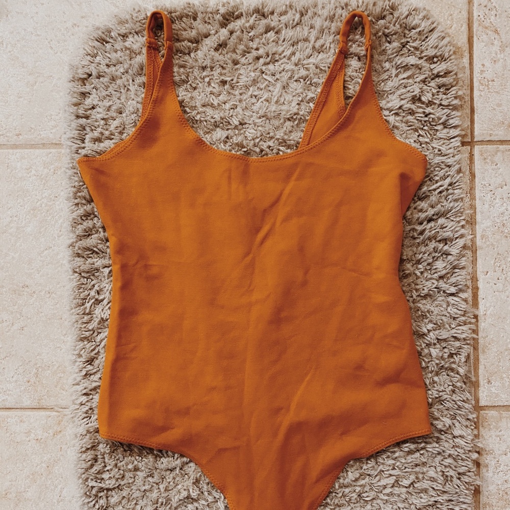 FashionNova Bodysuit 🍂